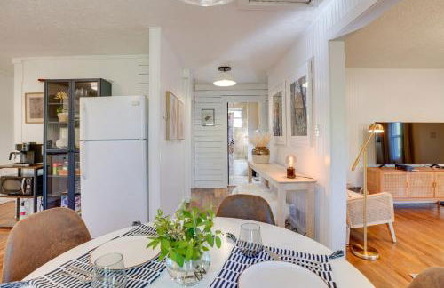 Mid-Century Modern Fayetteville Home Close to Town - Foto 10