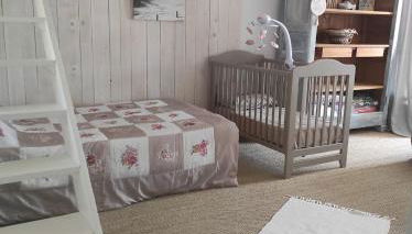 Gîte à CHALMAZEL équipé, dans hameau calme - Foto 1