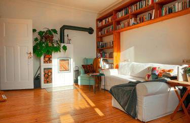 Sunny apartment in a great location - Foto 1