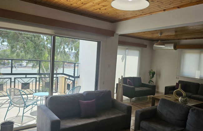 39 EGM - Stay Uptown Apartment - Foto 11