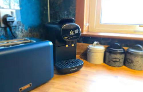 Super luxury 2 bedroom, full house sleep 5 with garden & parking close to airport - Foto 29