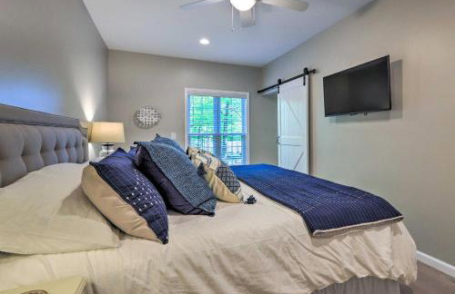 Fire Pit and Dock Waterfront Lake Sinclair Getaway! - Foto 12