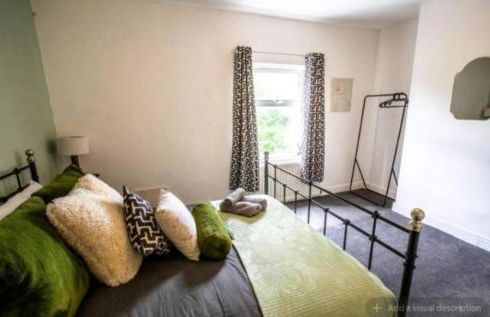 Charming 3BDR House By Homestyles Hosts Short Lets & Serviced Accommodation Hoole With Free Parking & Free WiFi - Photo 18