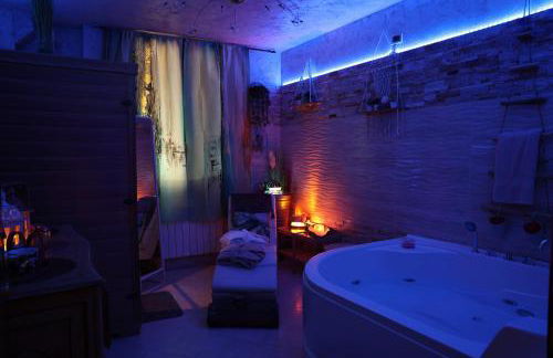 Suite Haven in Venice with private SPA - Photo 46