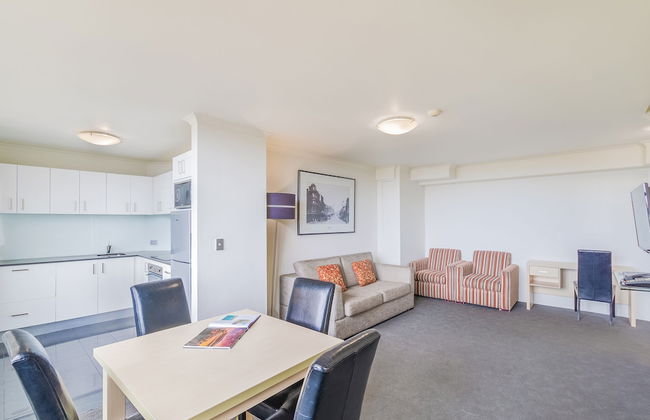 Oaks Sydney Hyde Park Suites - Photo 26