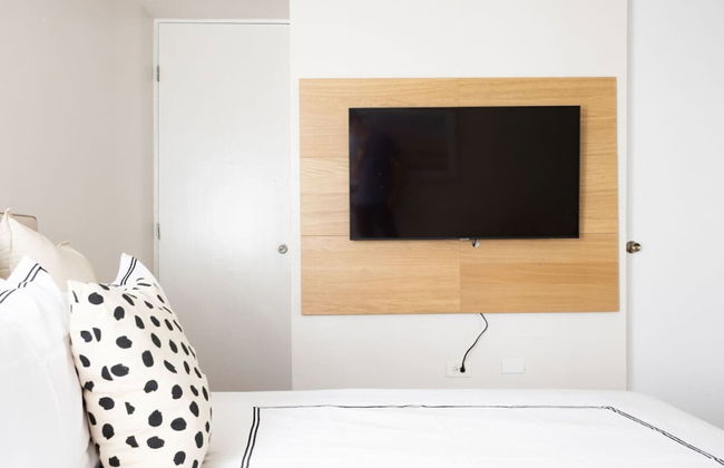 Vistamar Private Waterfront Home Pool - Photo 28