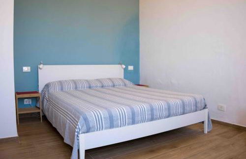 Terrazza finemente ristrutturata di fronte al mare - Foto 17