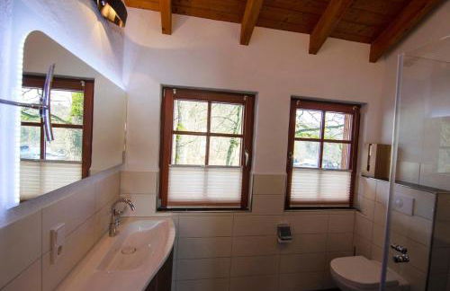 Das Ferienhaus Mondschein im Land der tausend Berge - Erholung Pur in idyllischer Alleinlage - Foto 9