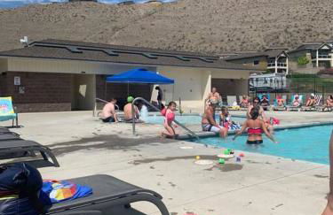 Sunserra Villa! Movie Room, Family Friendly, BBQs, Pools, Free Golf! - Foto 23