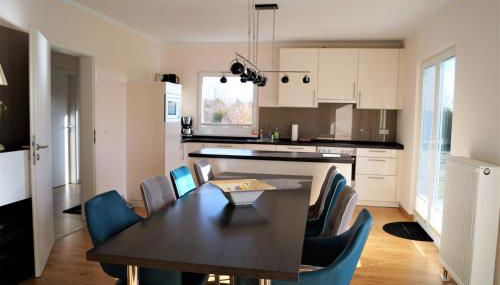 Modernes, großzügiges Ferienhaus - Naturstrand, großer Garten, Ruhe - Photo 3