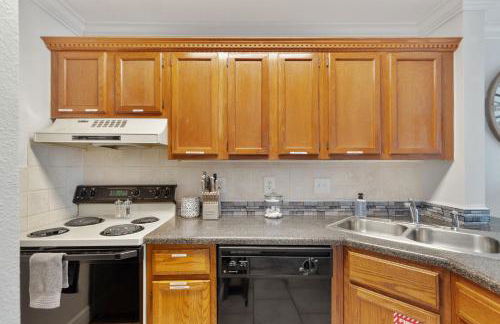 Sandpiper Cove 8140 - 500 Feet to the Beach! Pool in the Back Yard! - Foto 8