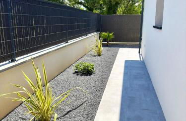 La Charmésienne - Modern villa with pool - Photo 34