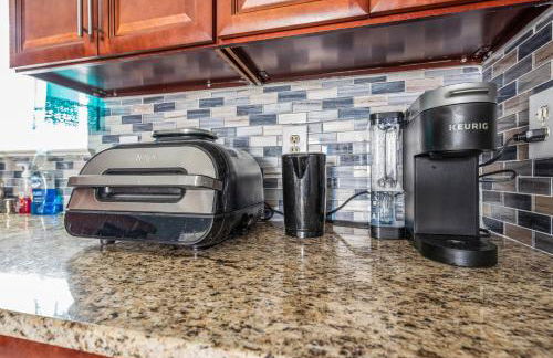 Beautifully Designed & Spacious Apartment in Newark 10mins from EWR Airport, Close to NYC and Beth Israel Hospital - Foto 66