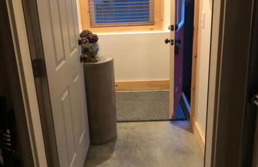 Serene Rustic Farmhouse Mountain Cottage (Sleeps 4) - Foto 31