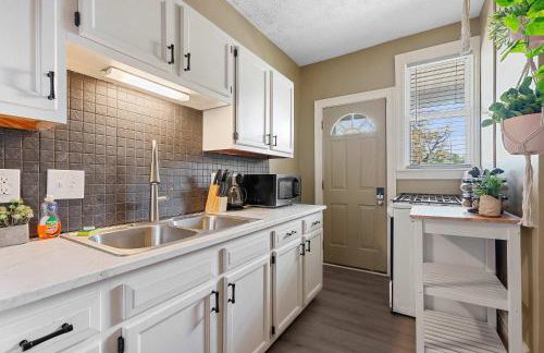 Merion Village Residences - Escape the Hustle & Bustle - Foto 3