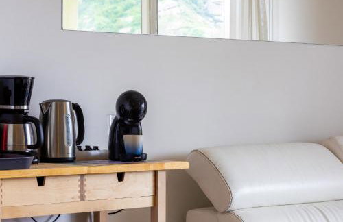 Pieds Dans L'eau Madame est Servie - Foto 9