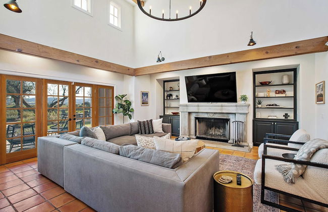 Wellsona Vineyard Retreat + Pool, Hot Tub, Views Main Home + Guest Home - Foto 4