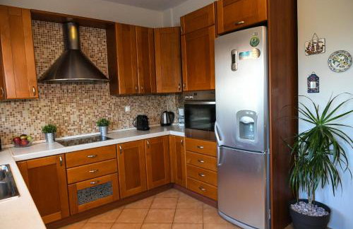 Corinthian Green Villa - Photo 16