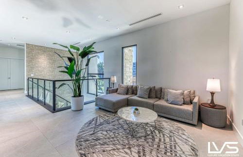 VillaBella Ultra LUXE 100ft Waterfront Villa 5Min2Beach - Foto 50