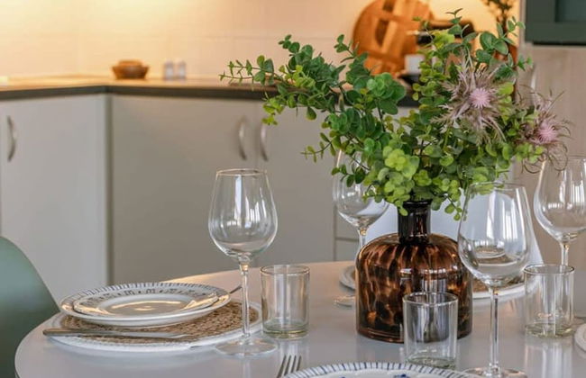 Bright Apartment With Large and Sunny Garden - Foto 12