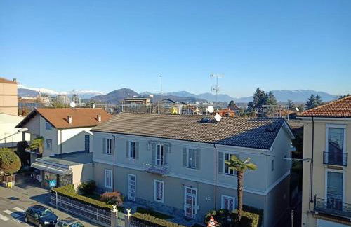 La Rocca Home, accogliente appartamento ad Arona - Foto 6