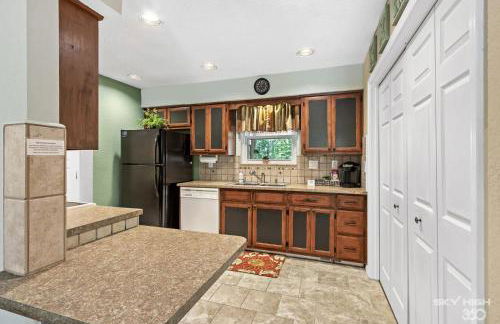 Wooded, Quiet Cottage, Very close to the Back 40 - Foto 11