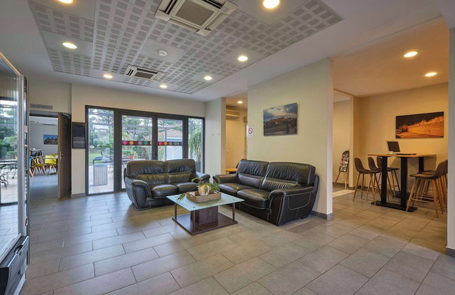 Comfort Aparthotel Carcassonne - Foto 3