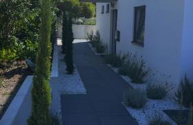 ROSMARIN - Kuschelige Fewo - Romantik & Entspannung im Whirlpool auf privater Terrasse, Ruhe & Hund willkommen - by FerienWohnenAmSee - - Foto 13