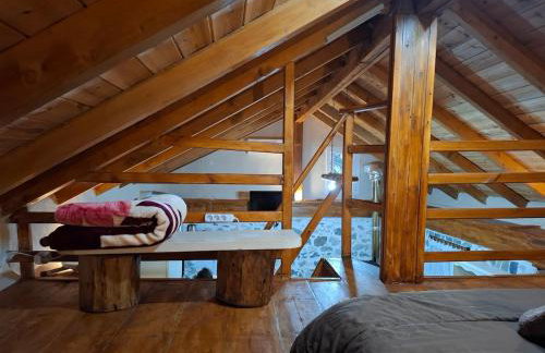 Woodstone House - Photo 29