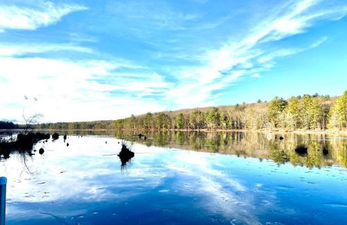 Beautiful Lakefront Chalet in the Poconos! - Foto 69