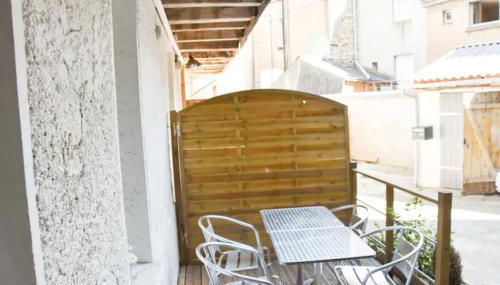 Gîte urbain ancienne écurie au centre ville et PARKING - Foto 3