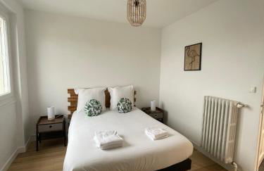 Le Zen - Wifi - Netflix - 3 chambres - Parking - Foto 17