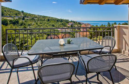 Island Hvar Seaside Villa Levanda with Beach, Pool & Seaview - Photo 70