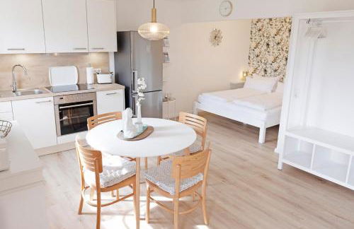 fewo1846 Strandresidenz Wassersleben - OstseeNest - modernes Studioapartment mit Balkon am Strand - Photo 8