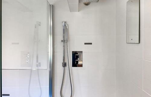 Rowdecroft Farm Cottage - Photo 3