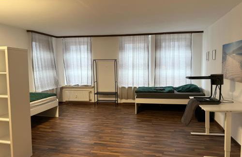 Große möblierte Wohnung im Zentrum von Lage - Foto 9