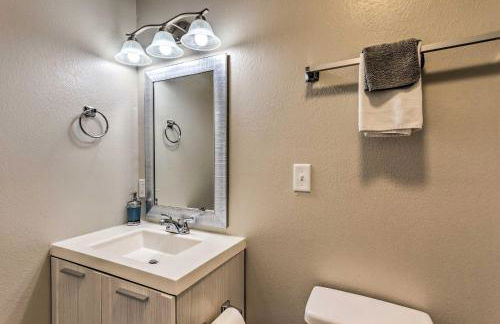 The Royal Retreat about 10 Mi to Local Beaches! - Foto 15