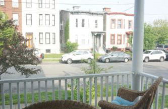 Charming Victorian Home In Historic District - Foto 59