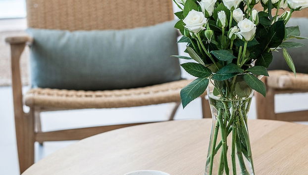 Coin salon dans le hall