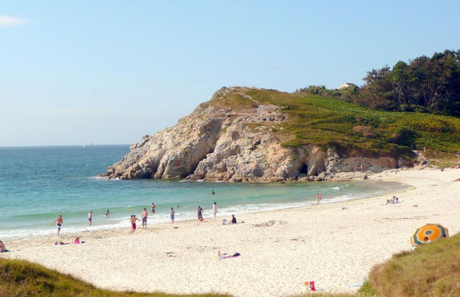 Holiday Home in Plouarzel Near Sandy Cove - Foto 26