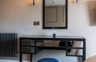 Lux Manor Sleeps 30 - Pool Sauna Hot Tub Cave - Foto 36