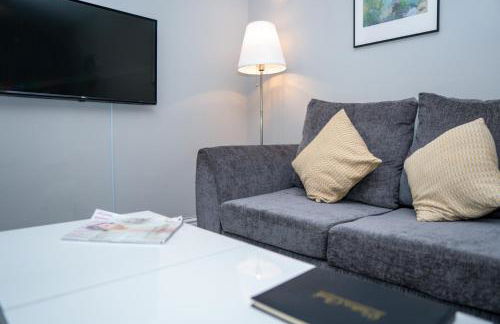 Luke Stays - Front Street - Foto 21