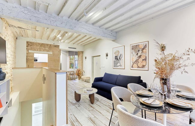 Amazing Apartment in the Center of Paris - Photo 1