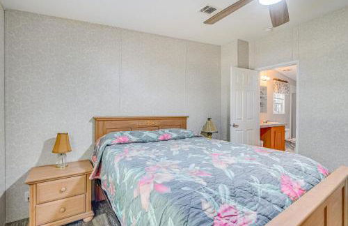 7 Mi to Crystal River Home with Yard and Fire Pit! - Foto 12