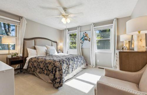 Hoosier Estate - Steps to IU - Photo 8