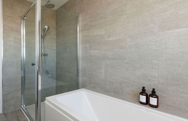 Beautifully Refurbished 4-bed Beachside Retreat - Foto 14