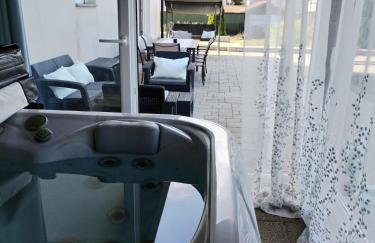 ForRest Spa Apartment - Private Jacuzzi & Sauna - Foto 33