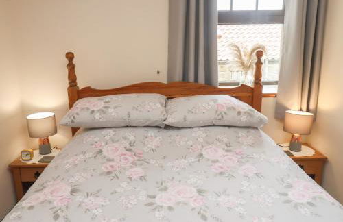 Cow Byre Cottage - Photo 10