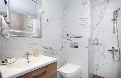 Anastasia Veridian Living - Photo 16