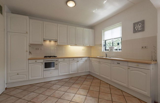 Stylish and Modern Furnished Holiday Villa - Foto 57